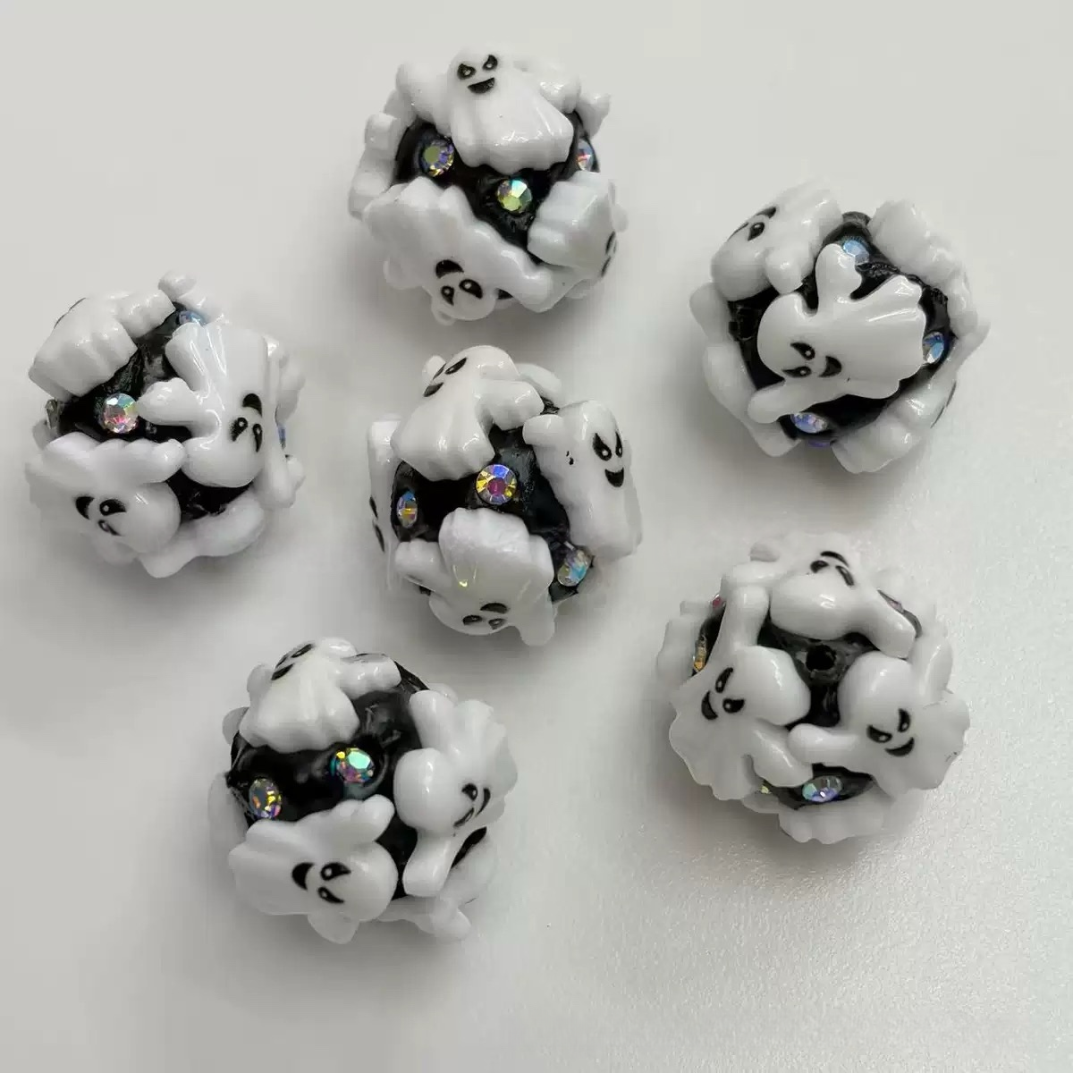 18mm pack of 50 heavy-duty ceramic flower beads for Halloween beaded jewelry, DIY accessories, phone chain beads, pen keychains
