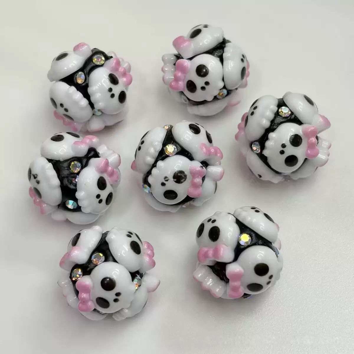 18mm pack of 50 heavy-duty ceramic flower beads for Halloween beaded jewelry, DIY accessories, phone chain beads, pen keychains