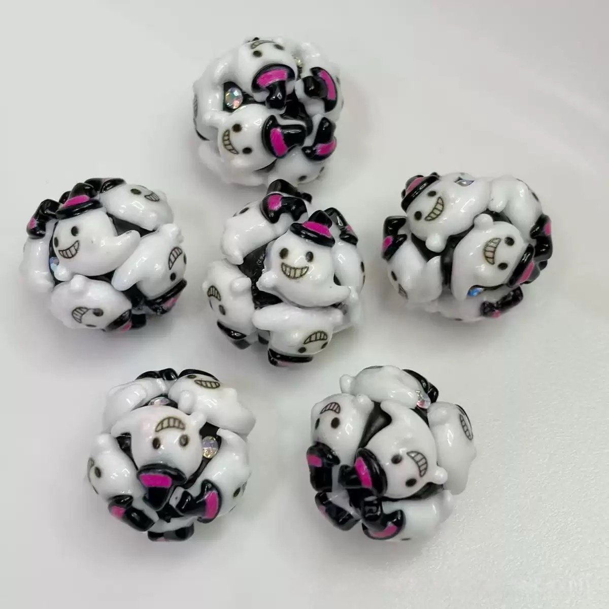 18mm pack of 50 heavy-duty ceramic flower beads for Halloween beaded jewelry, DIY accessories, phone chain beads, pen keychains