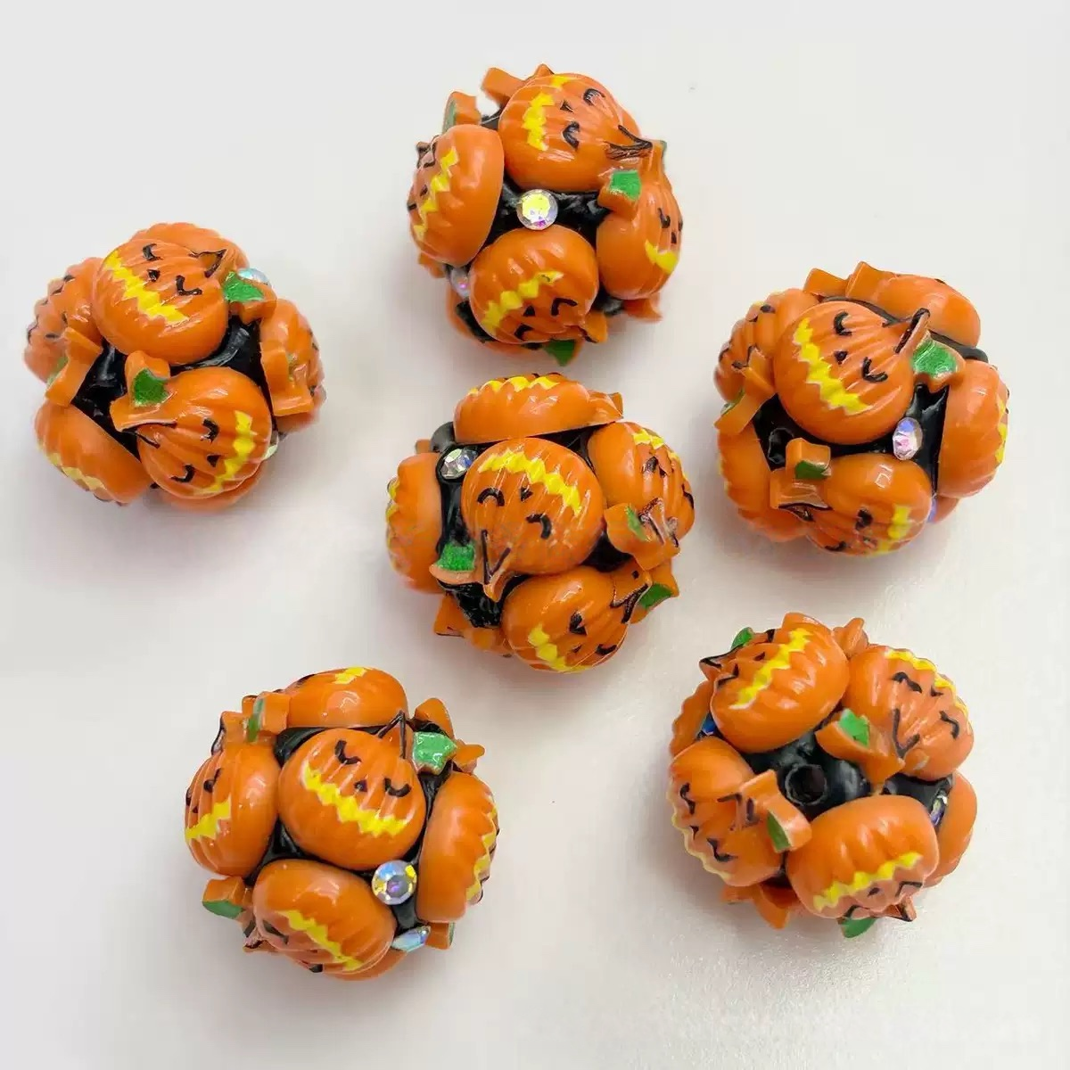 18mm pack of 50 heavy-duty ceramic flower beads for Halloween beaded jewelry, DIY accessories, phone chain beads, pen keychains