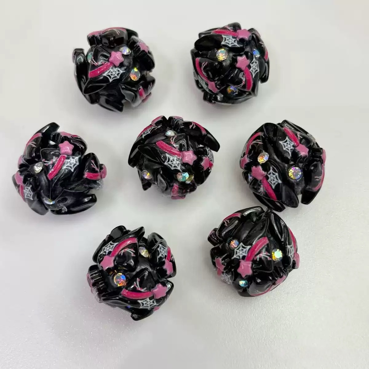 18mm pack of 50 heavy-duty ceramic flower beads for Halloween beaded jewelry, DIY accessories, phone chain beads, pen keychains